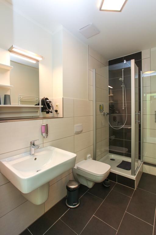 Restaurant & Pension Eshramo Барт Номер фото
